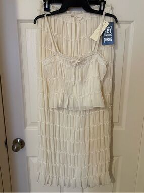 Thirty/Thirty LA cream coloured set features a tiered ruffle maxi skirt and top